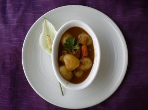 Beef casserole with baby potatoes 
