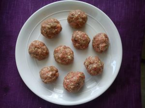 Preparing the meatballs 2