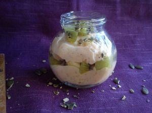 Rice pudding, kiwi & pumpkin seeds
